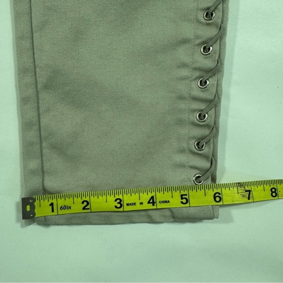 Lulu B Pull On Skinny Pants Grey Side Lace Design - Picture 8 of 9